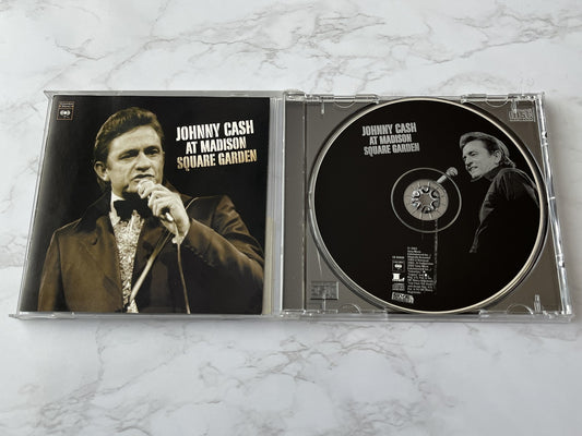 Johnny Cash – At Madison Square Garden (2002) [ORIGINAL USA PRESS]