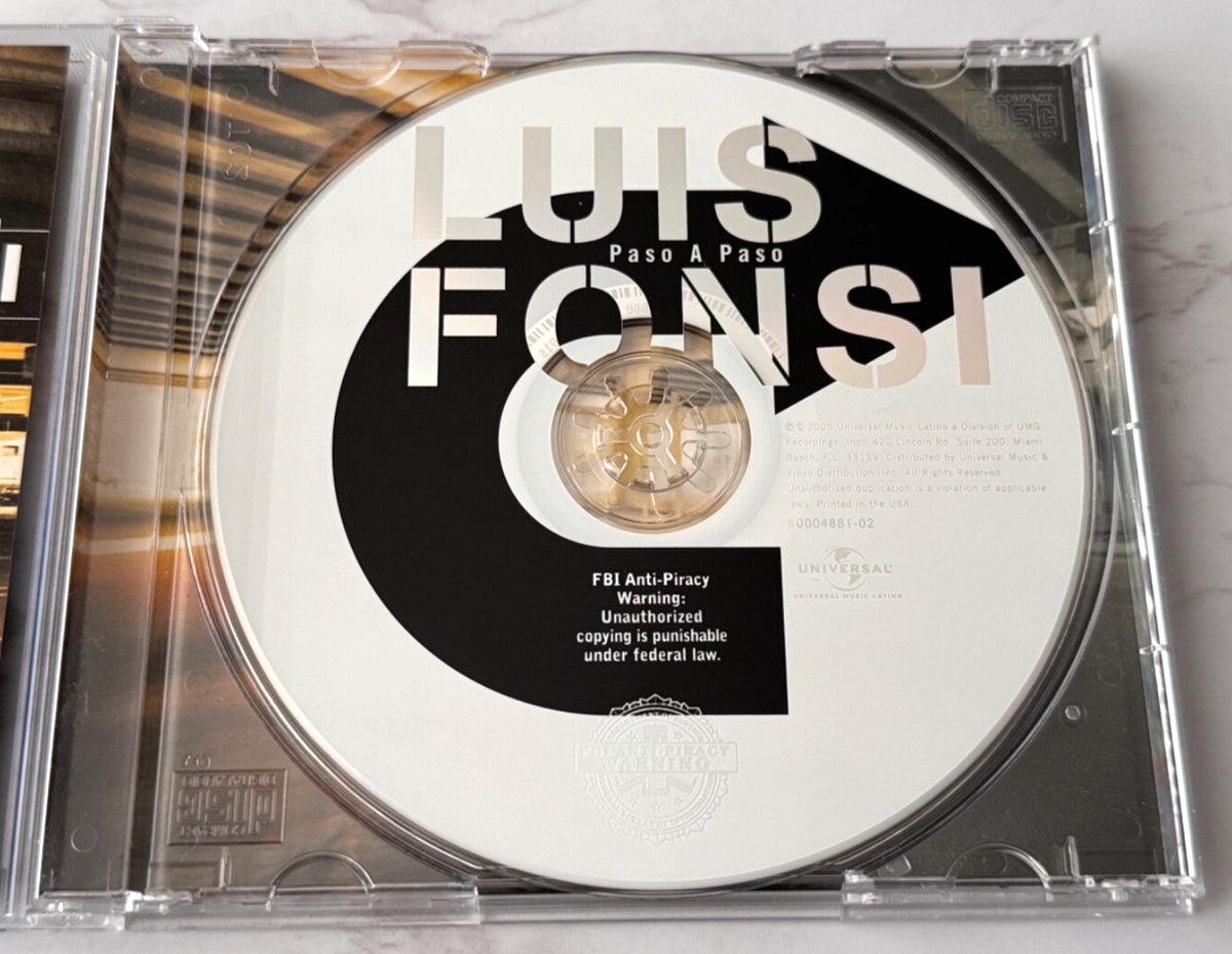 Luis Fonsi – Paso A Paso (2005) [ORIGINAL USA PRESS]