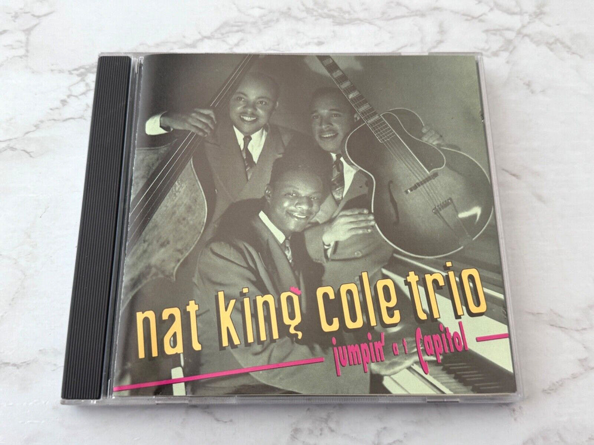 Nat King Cole – Trio Jumpin' At Capitol (1990) [ORIGINAL USA PRESS]