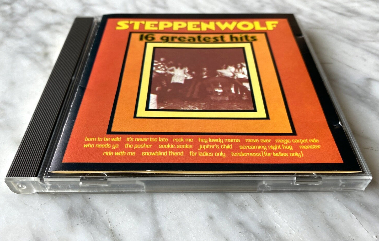 Steppenwolf – 16 Greatest Hits [JAPAN TARGET ERA]