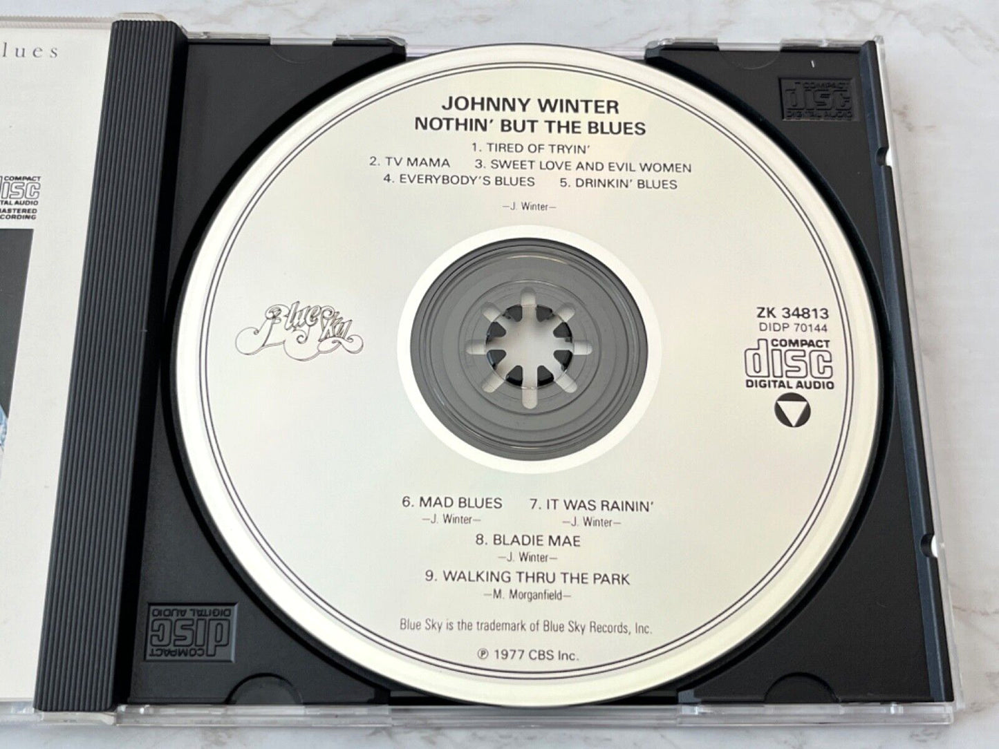 Johnny Winter – Nothin' But The Blues (1986) [DADC PRESS]
