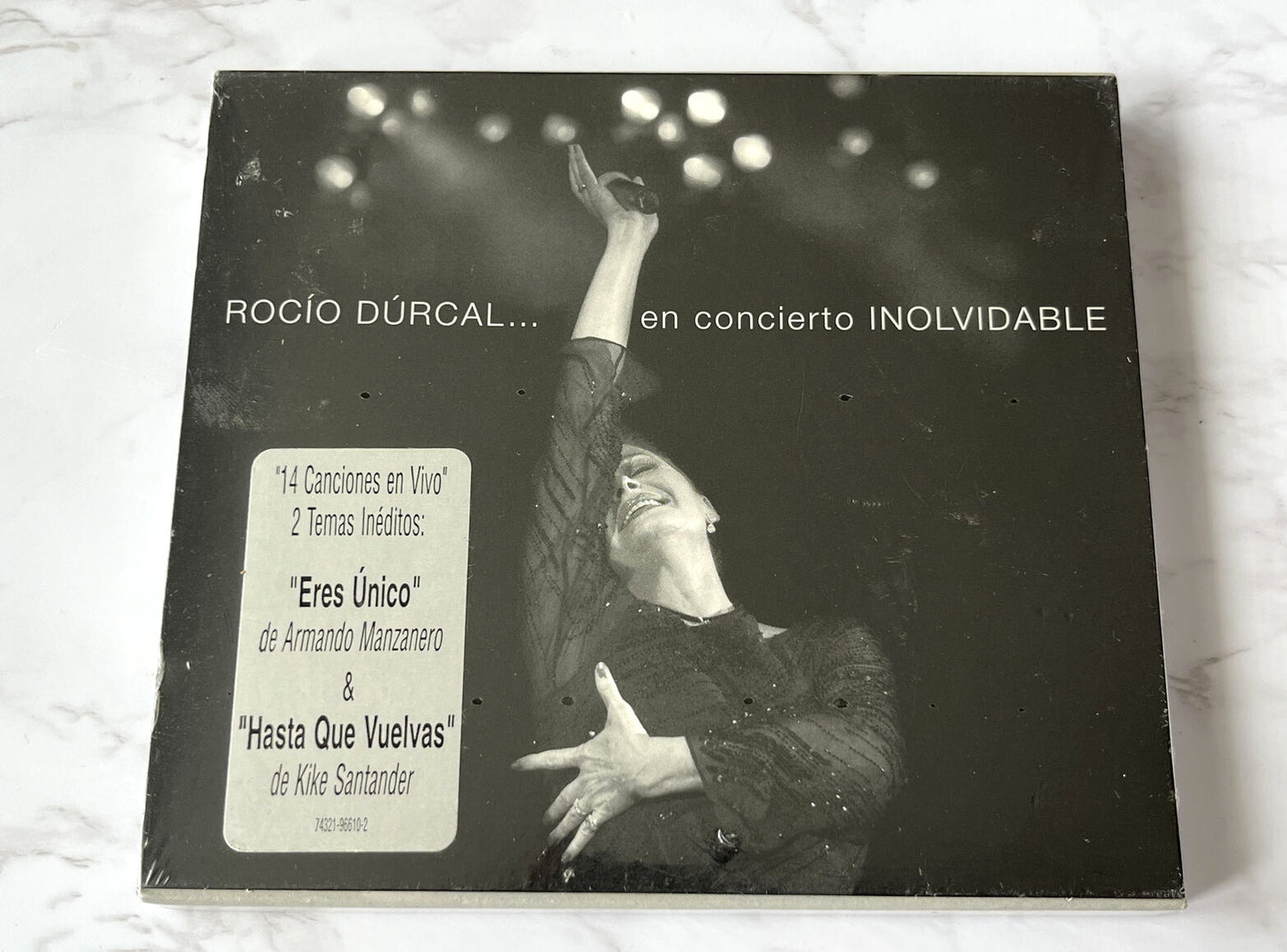 Rocio Durcal – Inolvidable En Concierto (2002)