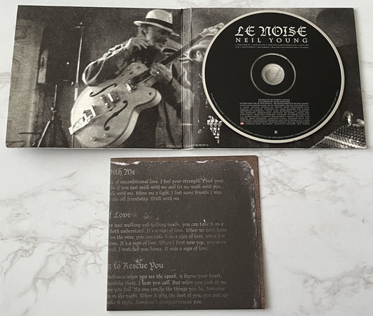 Neil Young – Le Noise (Digipak) (2010)