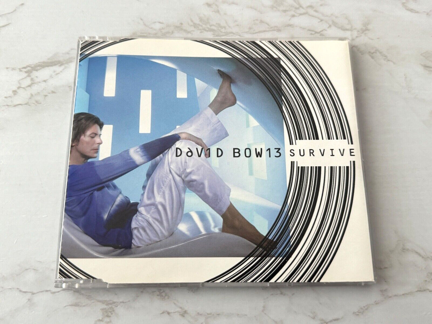 David Bowie – Survive (2000) [UK PRESS]