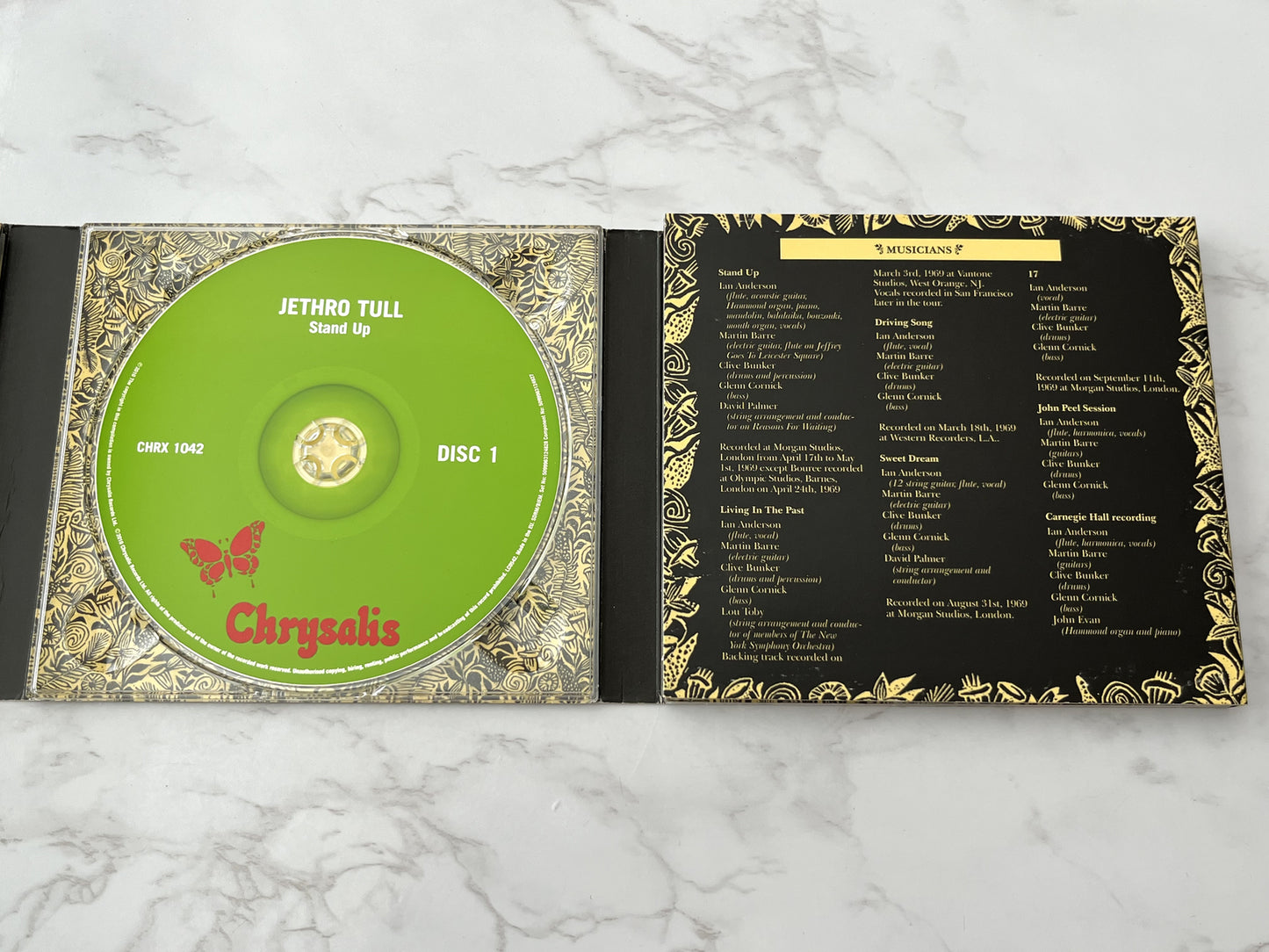 Jethro Tull – Stand Up (Digipak, CD/DVD) (2010) [UK PRESS]