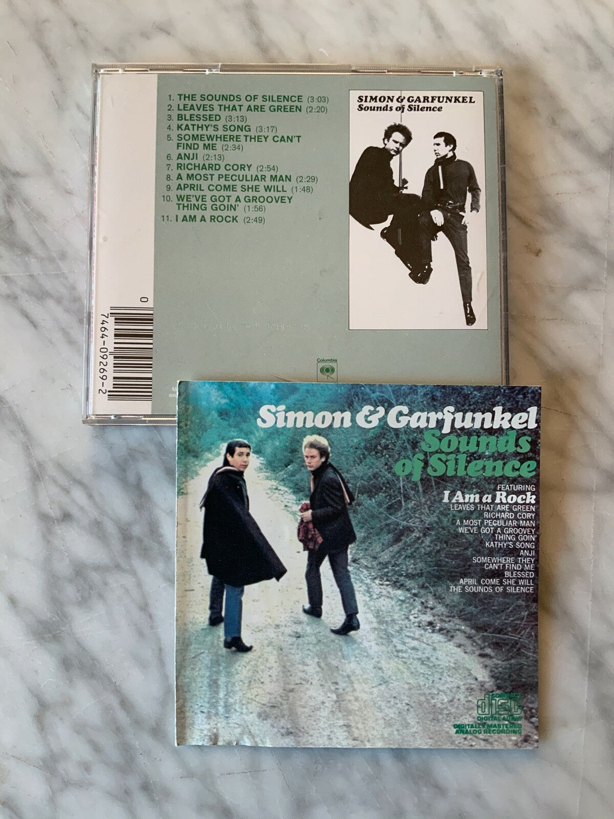 Simon & Garfunkel – Sounds Of Silence