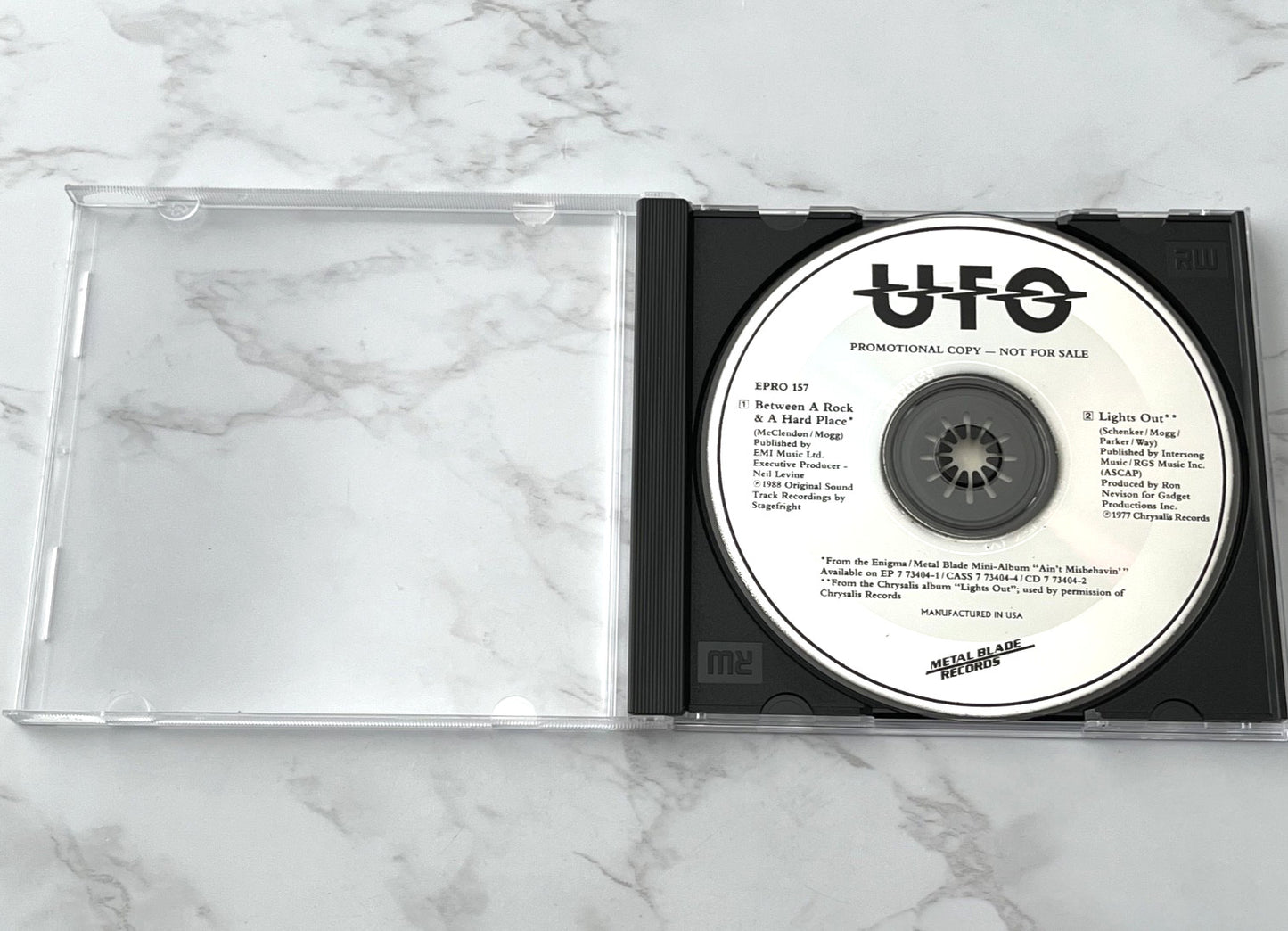 UFO – Between A Rock & A Hard Place (Promo) (1989)