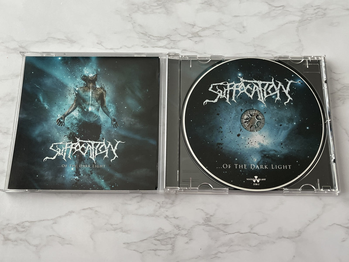 Suffocation – Of The Dark Light (2017) [ORIGINAL USA PRESS]