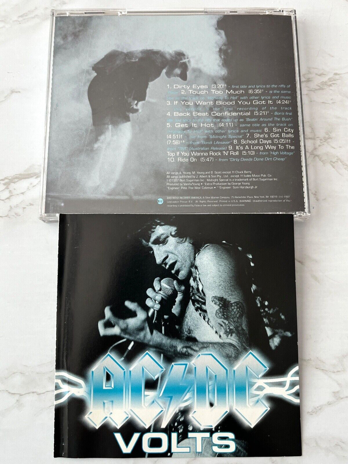 AC/DC – Volts (1997) [ORIGINAL USA PRESS]