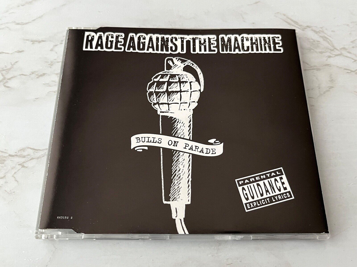 Rage Against The Machine – Bulls On Parade (1996) [UK PRESS]