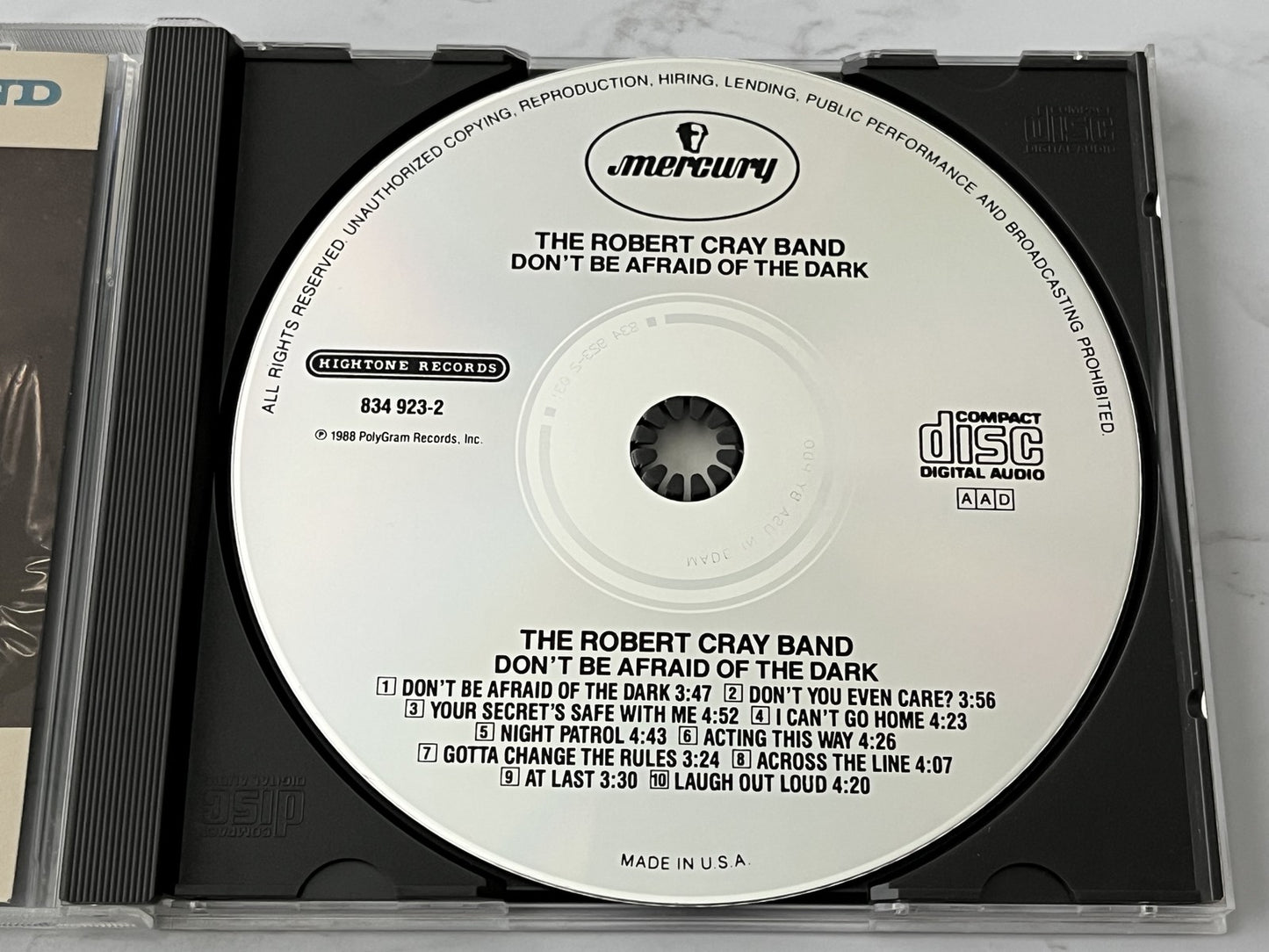 The Robert Cray Band – Don't Be Afraid of the Dark (1988) [USA SILVER DISC PDO]