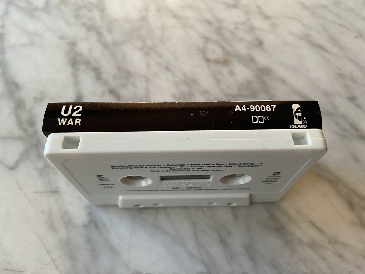 U2 – War (1983)