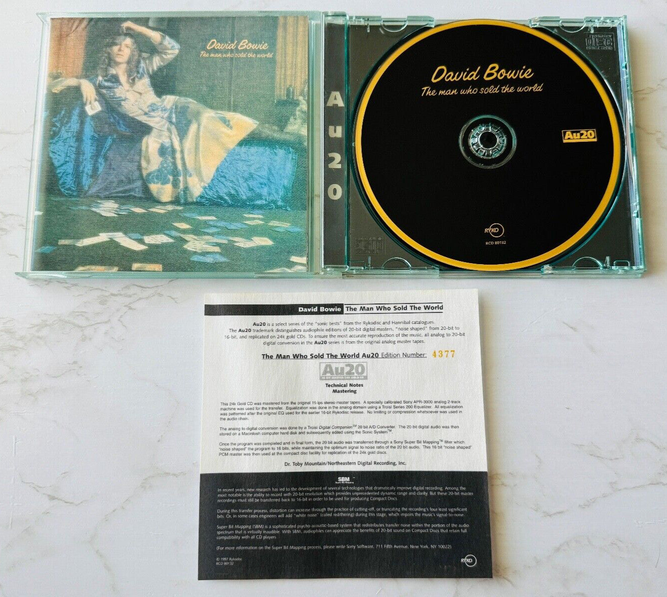 David Bowie – The Man Who Sold The World (24KT Gold) (1997)