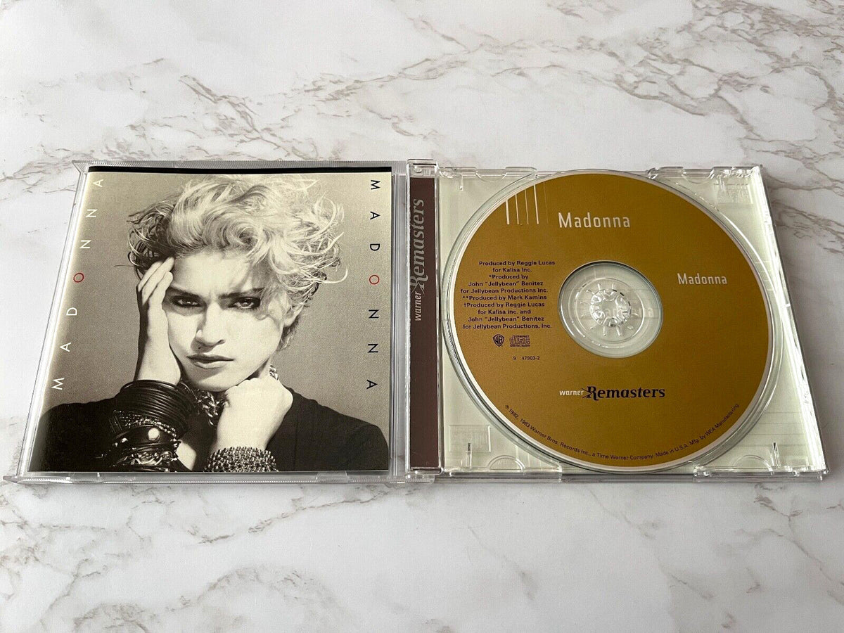 Madonna – Madonna (2001)