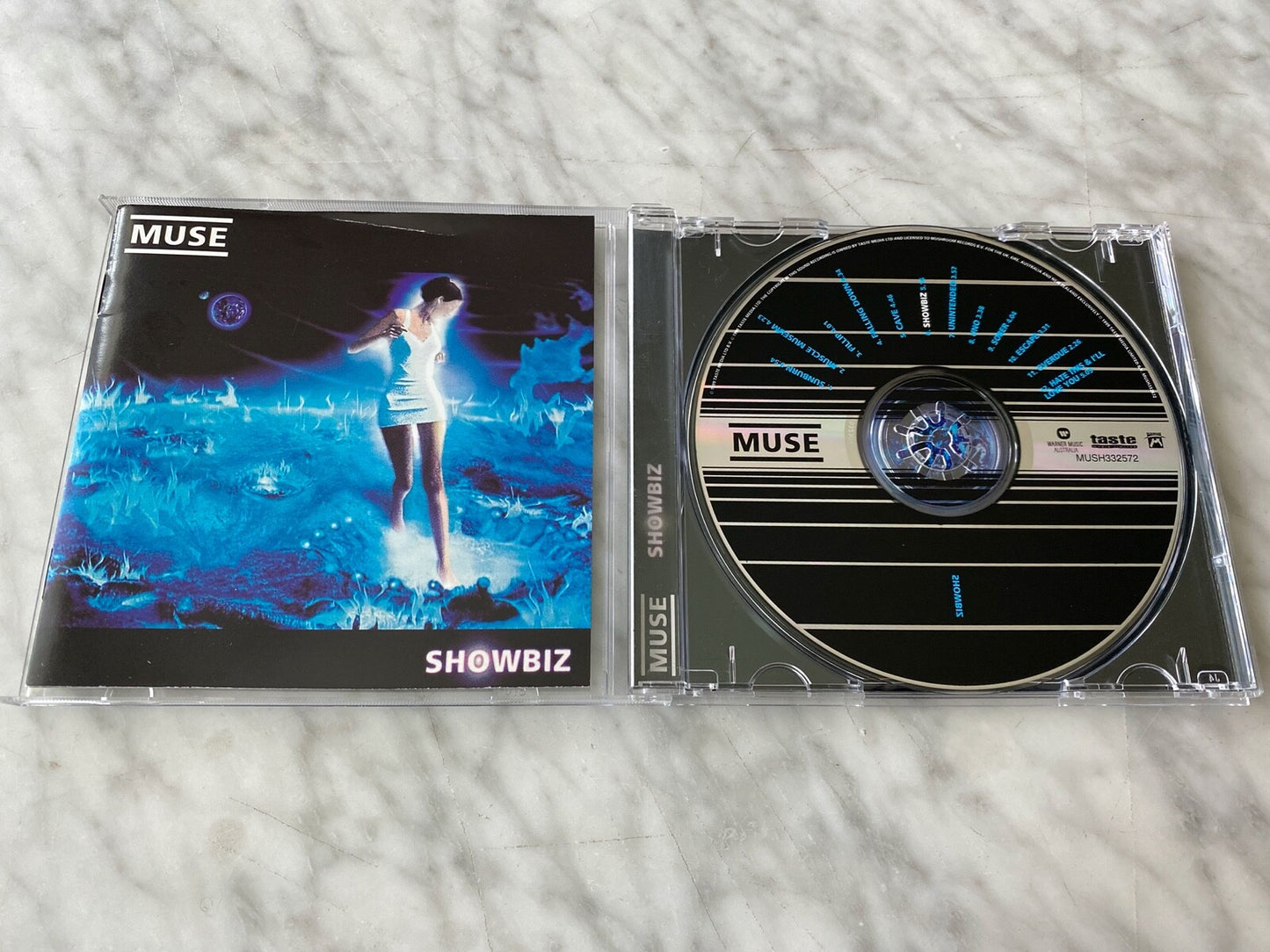 Muse – Showbiz (1999) [AUSTRALIA PRESS]