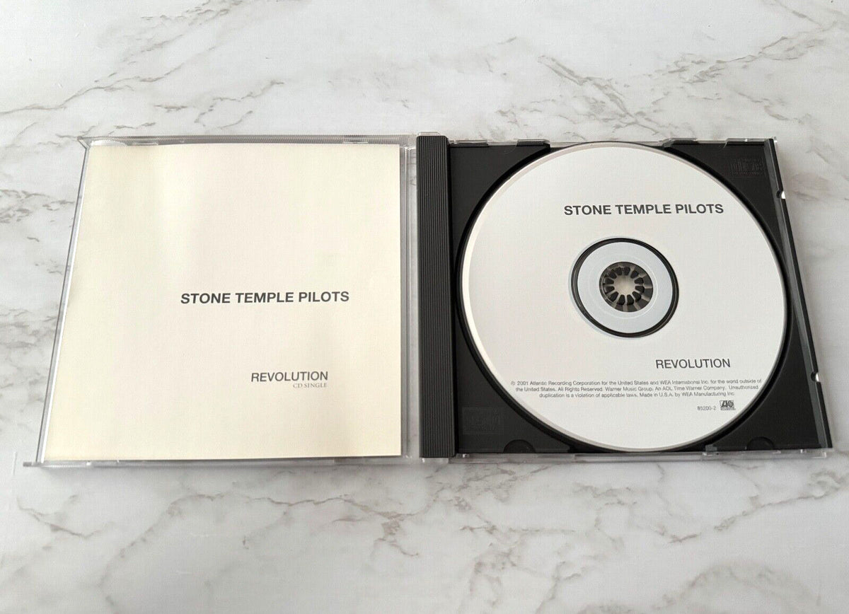 Stone Temple Pilots – Stone Temple Revolution (2001) [UK PRESS]