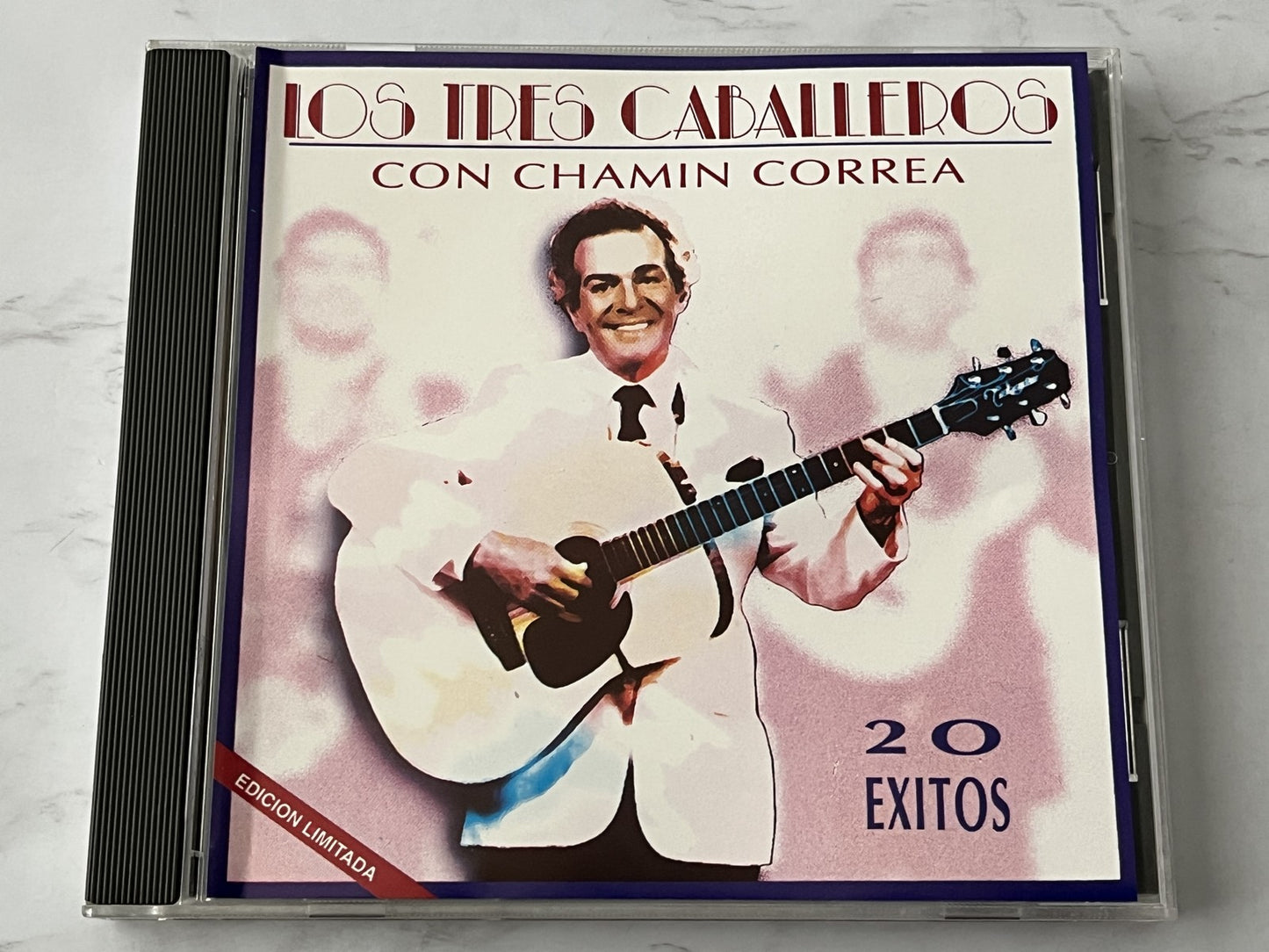 Los Tres Caballeros Con Chamín Correa – Los Tres Caballeros Con Chamin Correa 20 Exitos (1995)