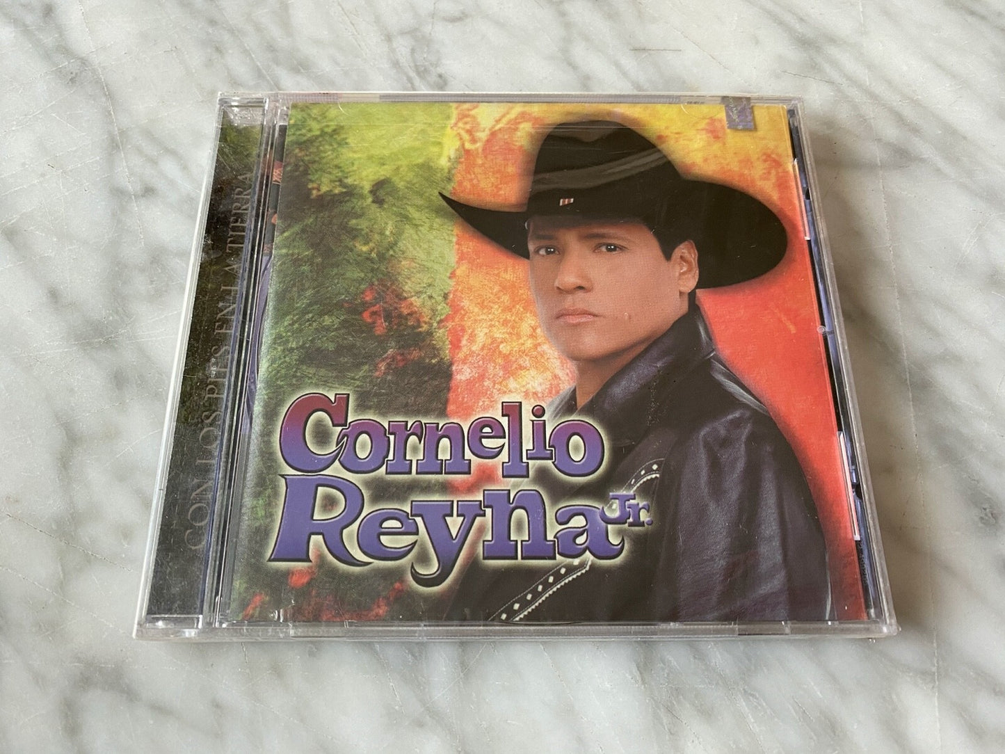 Cornelio Reyna Jr. – Con Los Pies En La Tierra (2001)