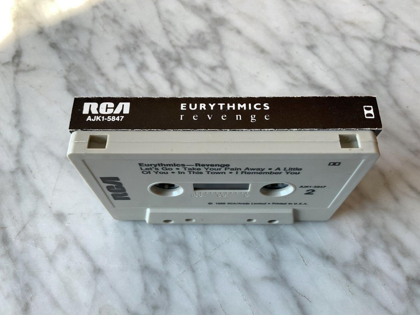 Eurythmics – Revenge (1986)