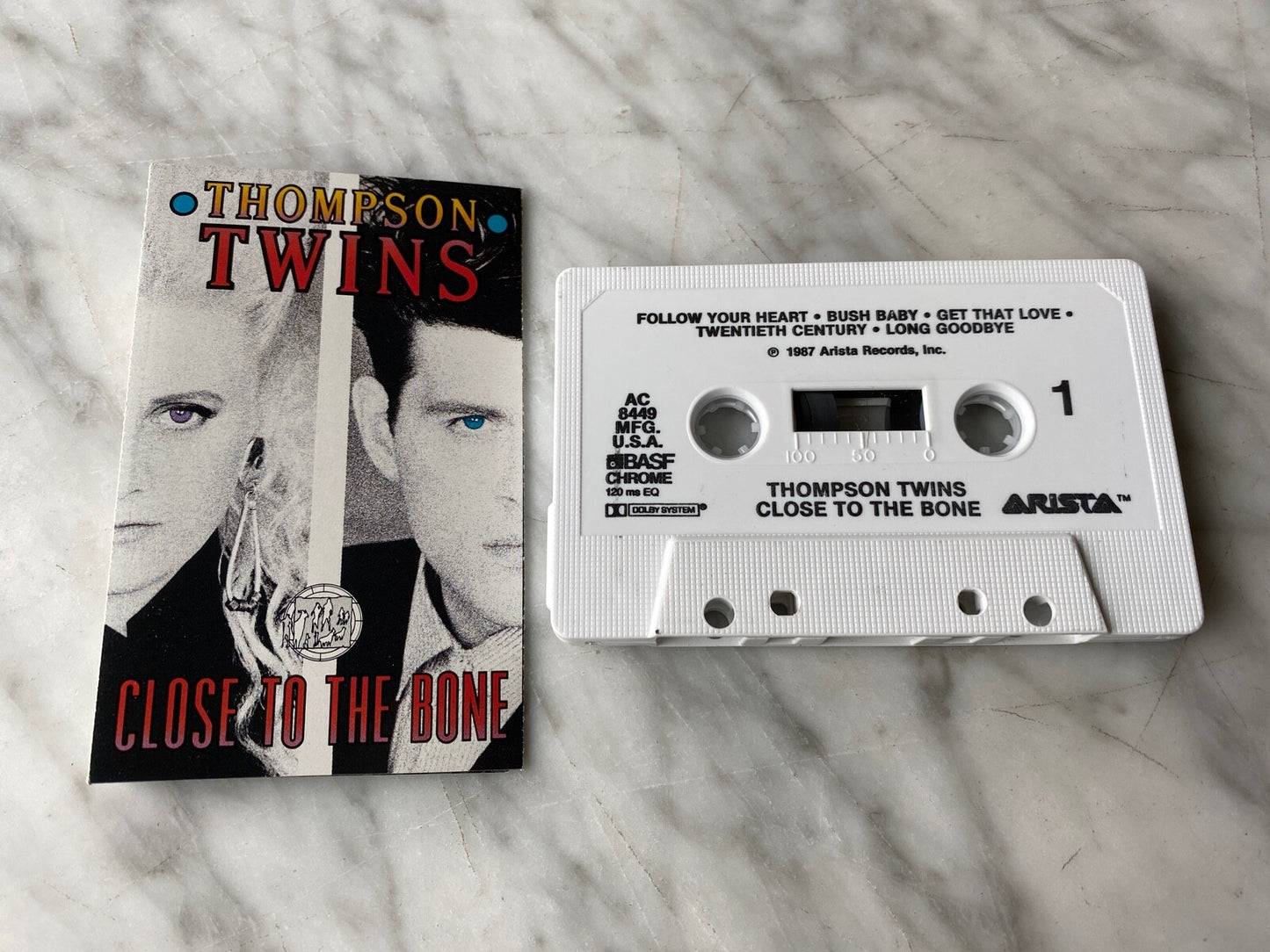 Thompson Twins – Close To The Bone (1987)