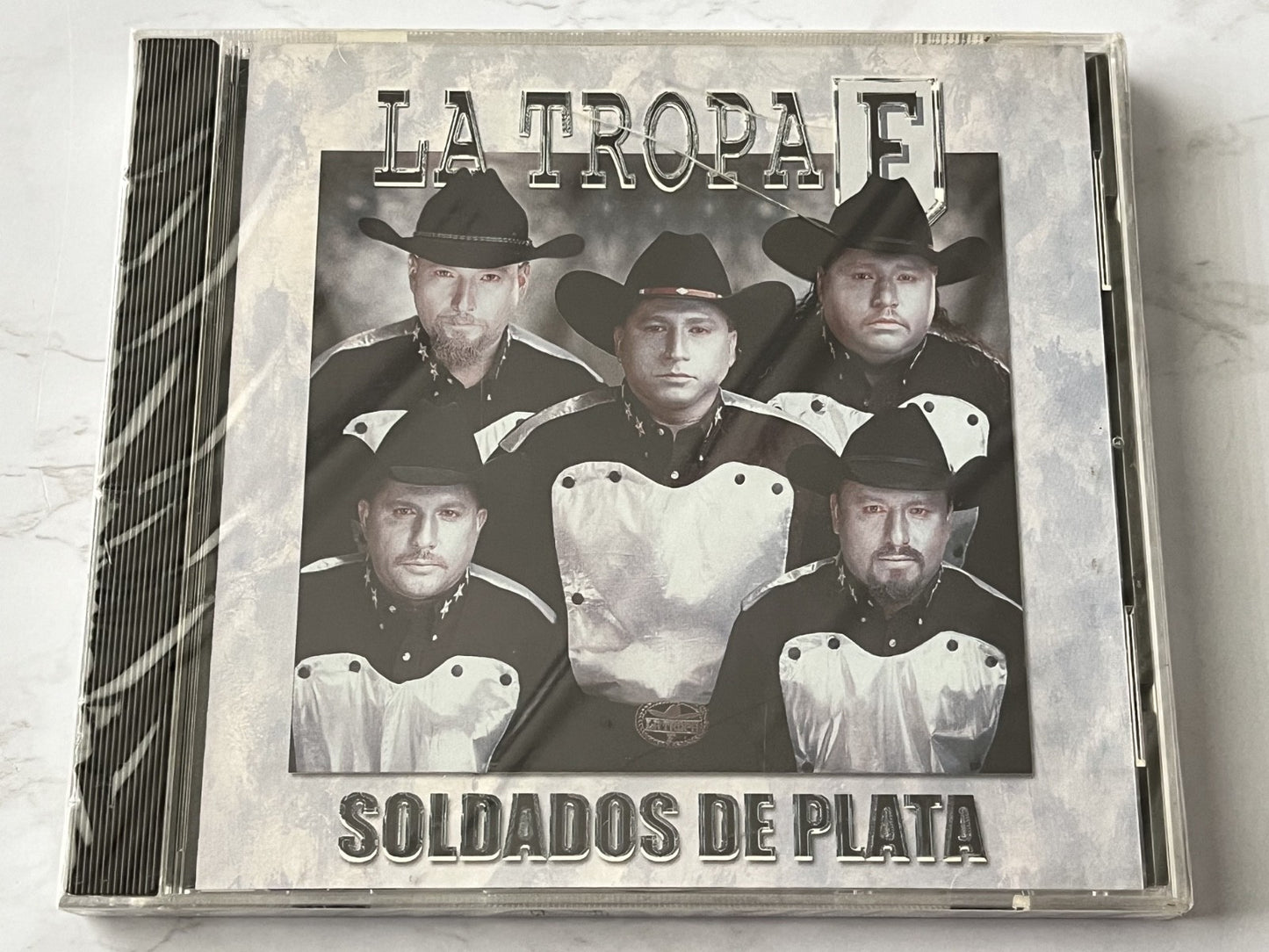 La Tropa F – Soldados De Plata (2000)