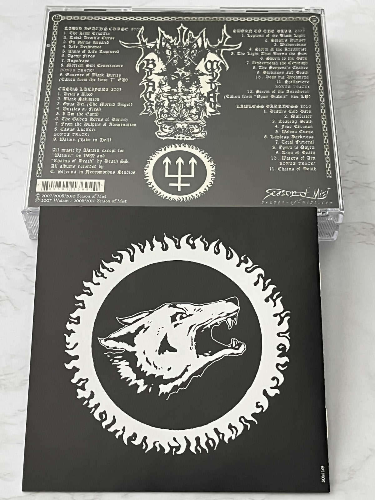 Watain – Satanic Deathnoise From The Beyond The First Four Albums (Deluxe Edition) (2015)