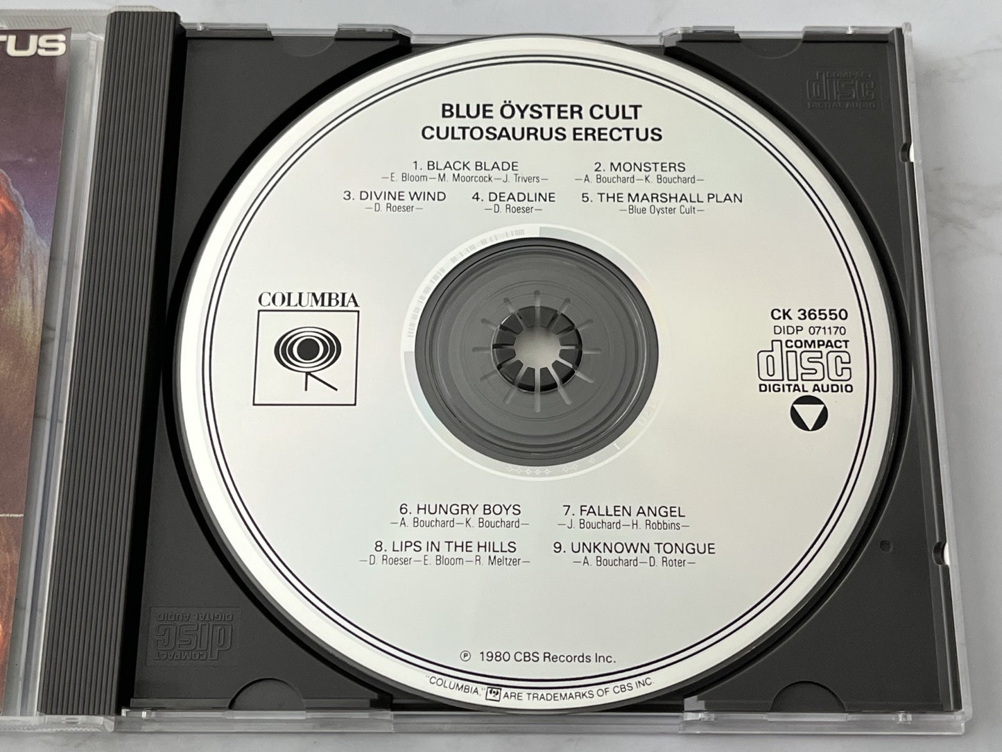 Blue Oyster Cult – Cultosaurus Erectus [ORIGINAL USA PRESS]