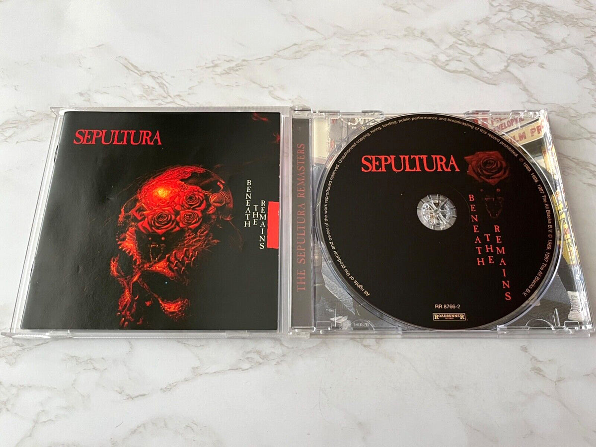 Sepultura – Beneath The Remains (24KT Gold) (1997)