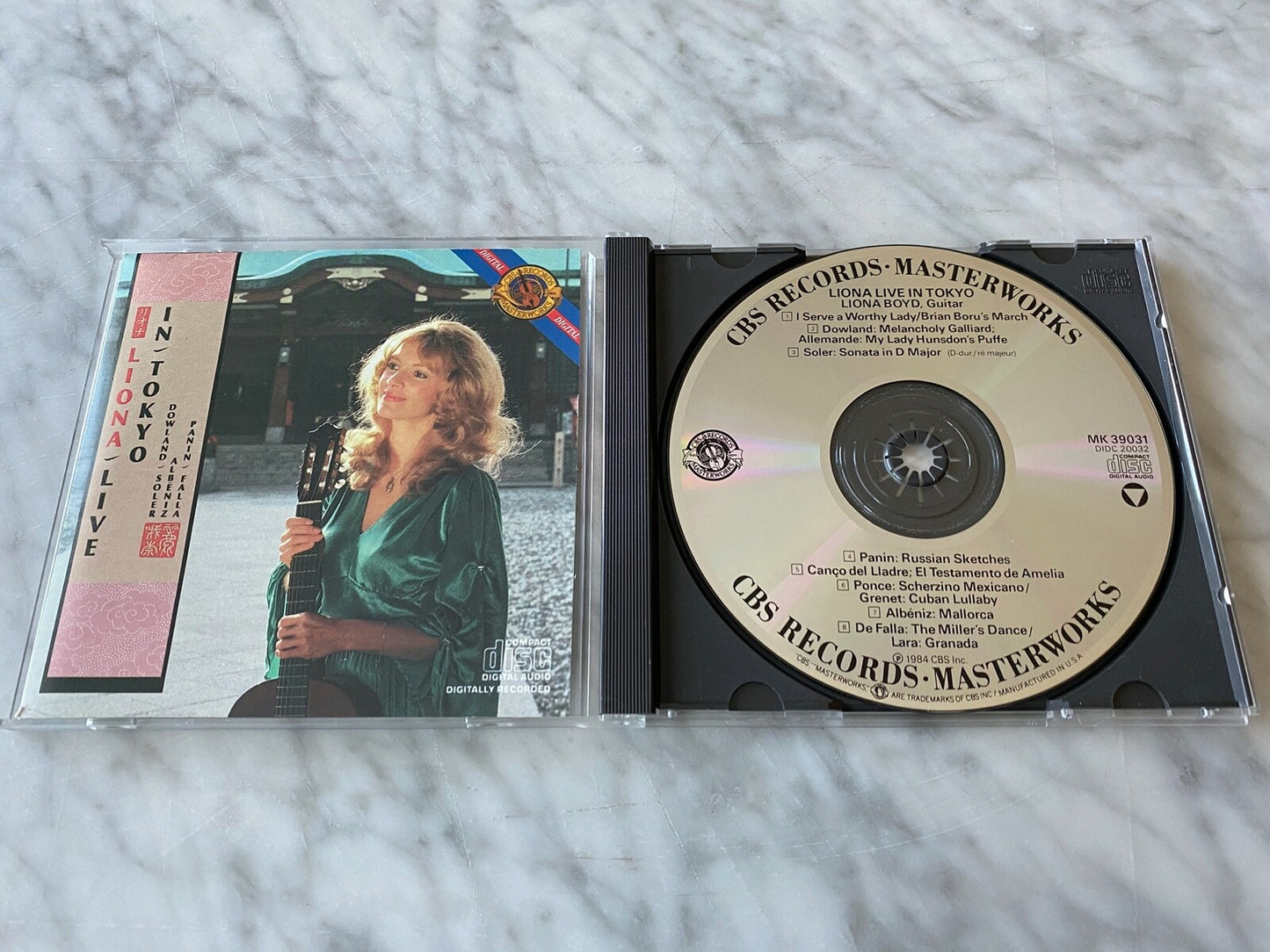 Liona Boyd – Live In Tokyo [DADC PRESS]