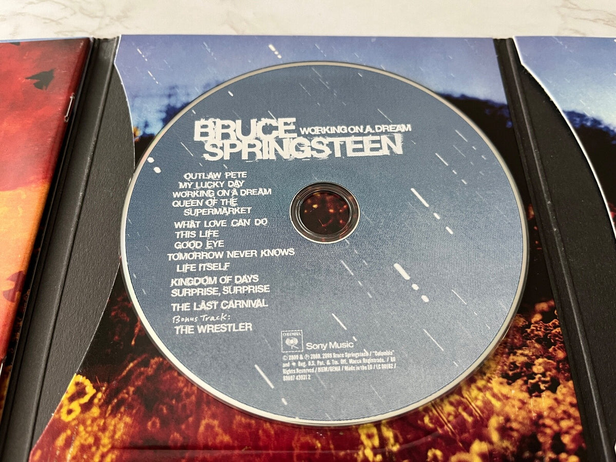 Bruce Springsteen – Working On A Dream (Deluxe Edition, Digipak, CD/DVD) (2009) [UK PRESS]