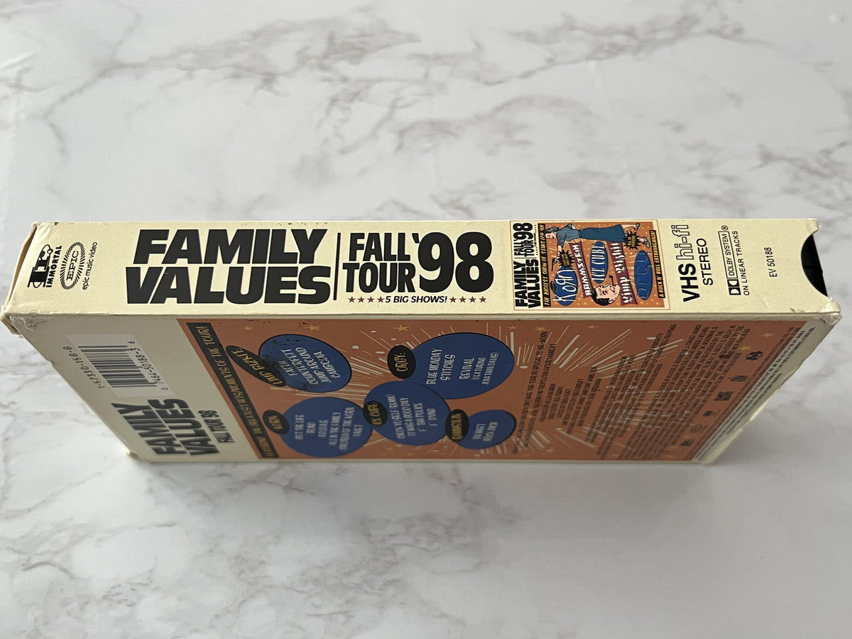 Family Values Fall Tour '98 VHS 1999 Immortal EV 50188 Korn, Rammstein (1999)