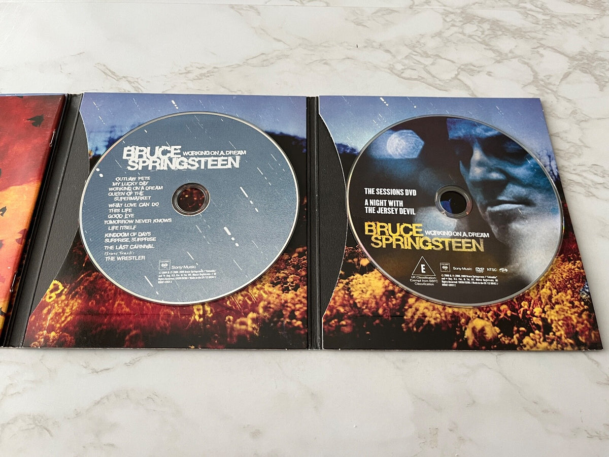 Bruce Springsteen – Working On A Dream (Deluxe Edition, Digipak, CD/DVD) (2009) [UK PRESS]
