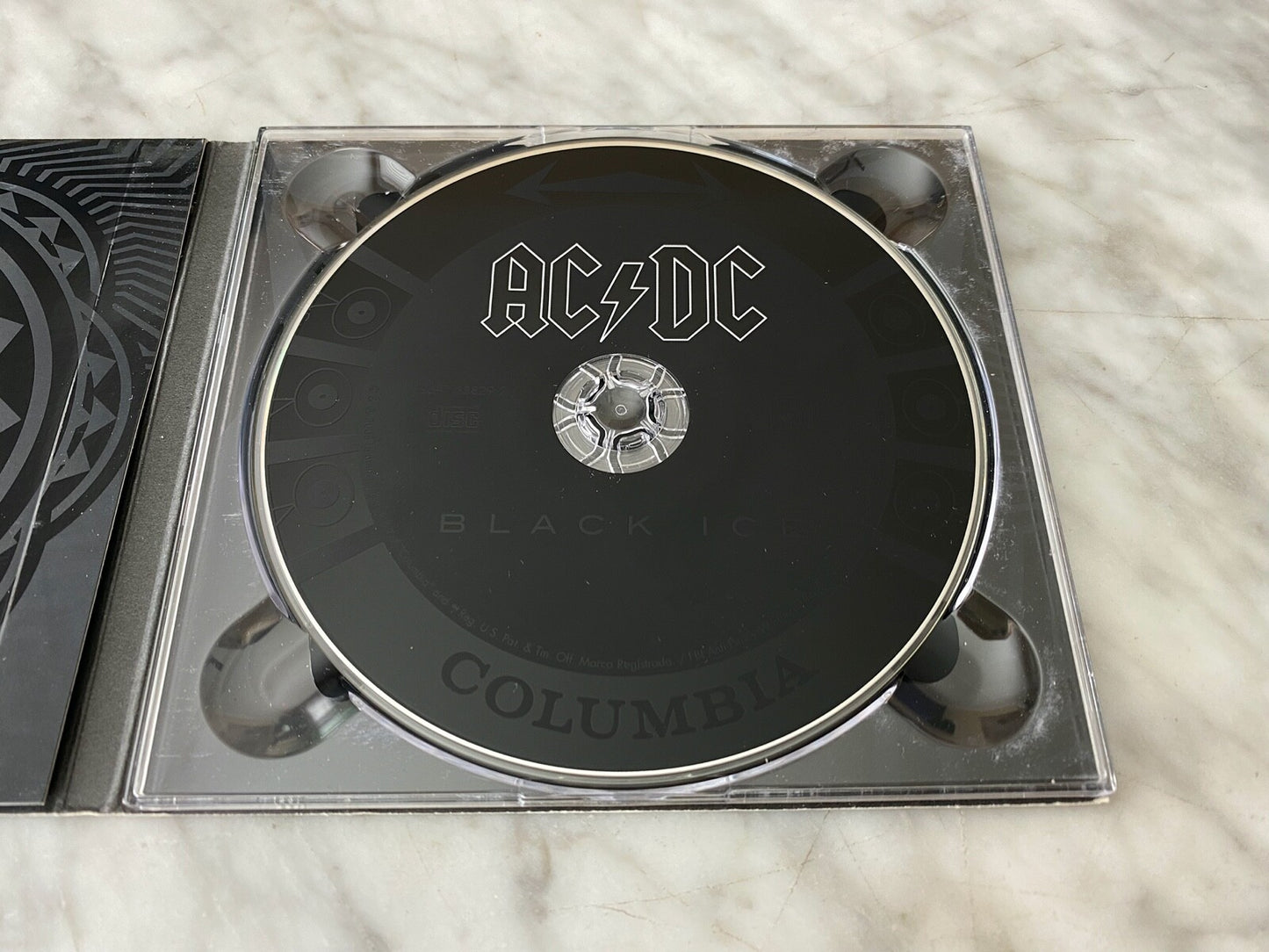 AC/DC – Black Ice (Digipak) (2008) [ORIGINAL USA PRESS]