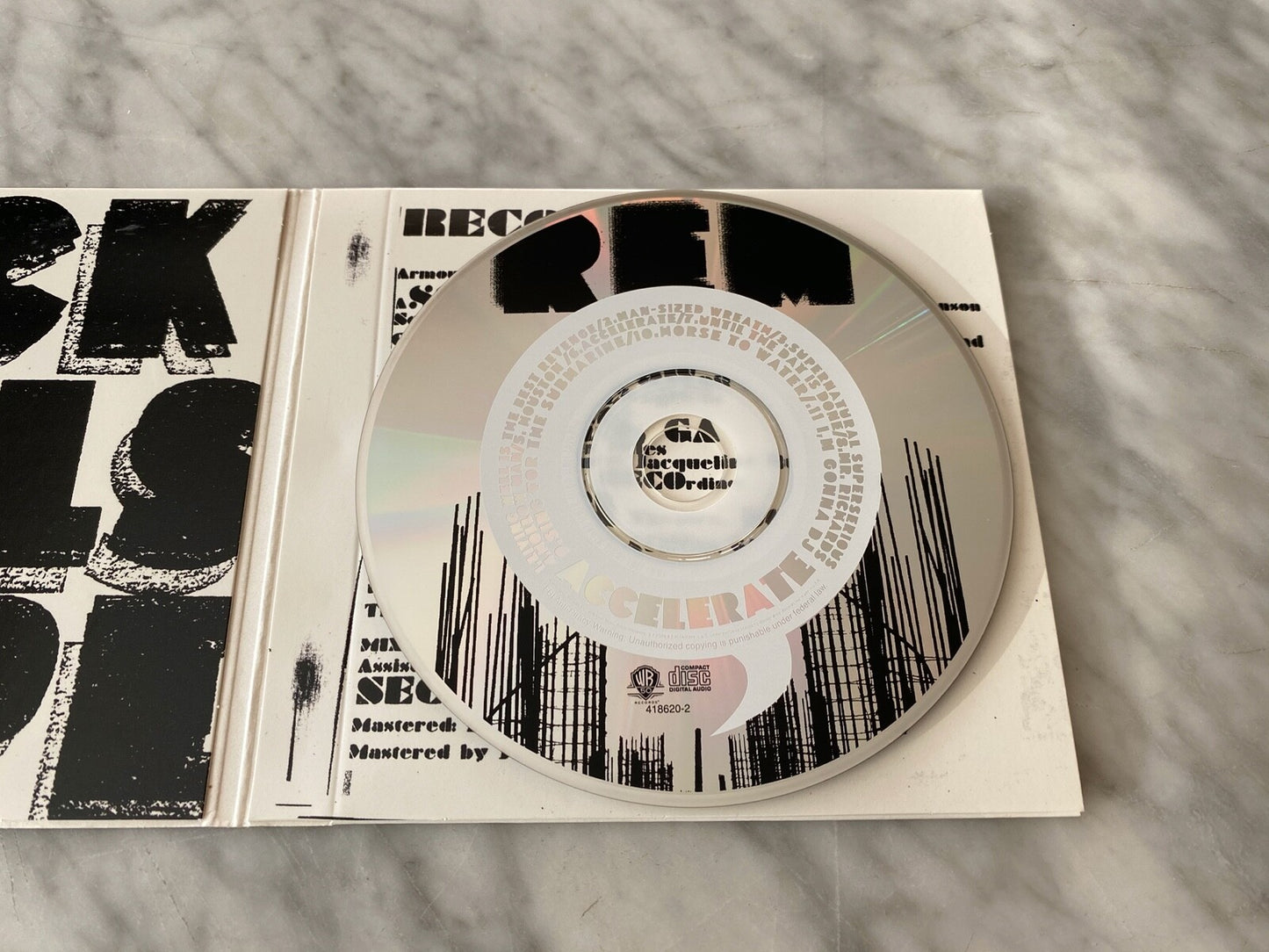 R.E.M. – Accelerate (Digipak) (2008) [ORIGINAL USA PRESS]