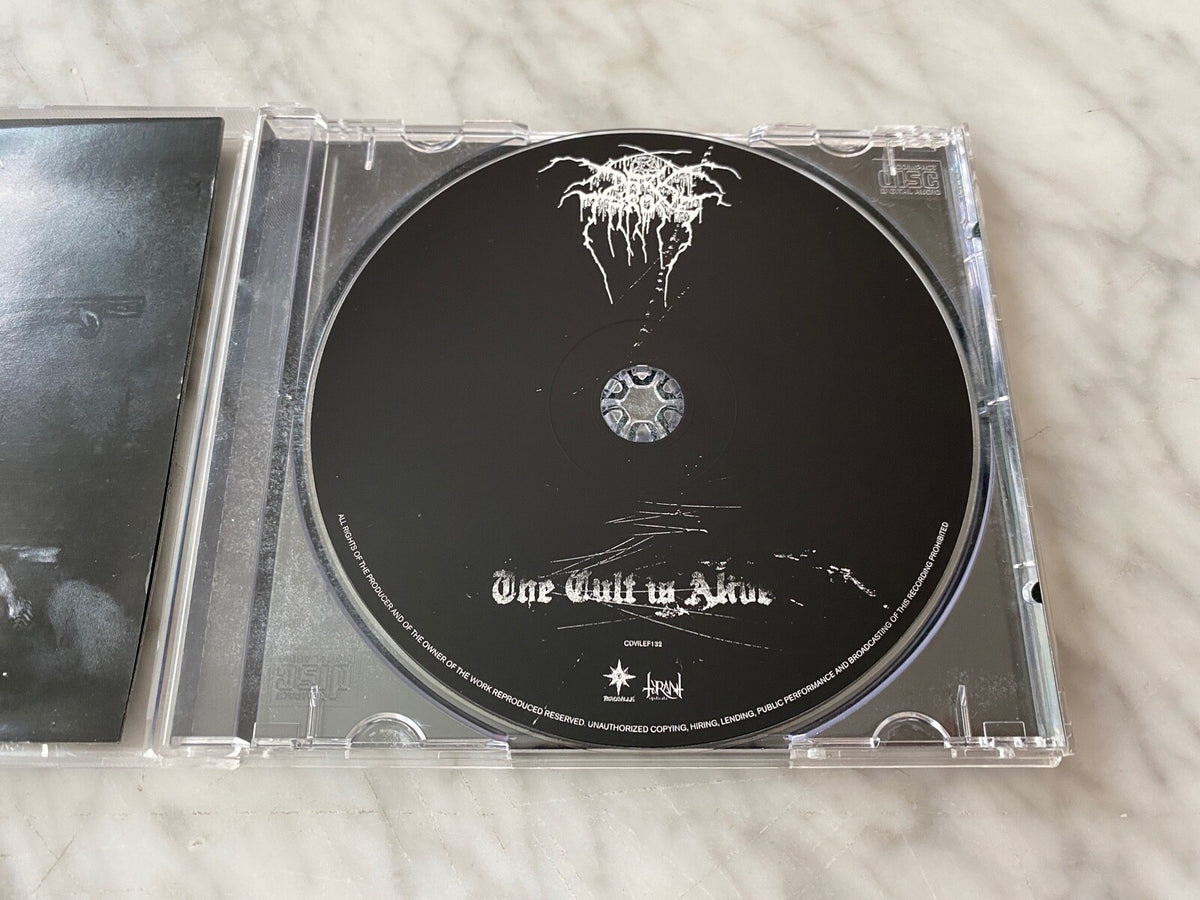 Darkthrone – The Cult Is Alive (2006) [UK PRESS]