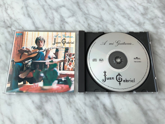 Juan Gabriel – A Mi Guitarra (1996) [ORIGINAL USA PRESS]