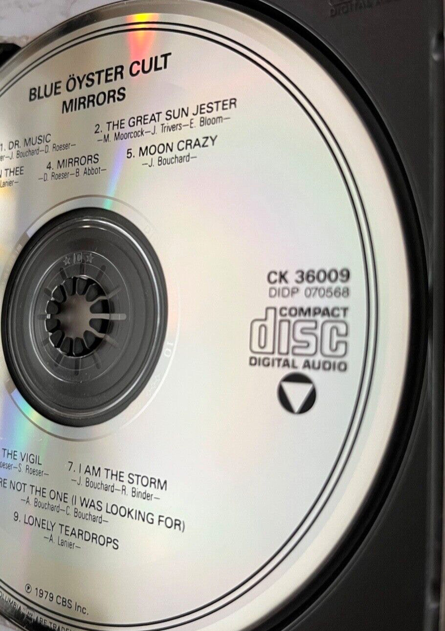 Blue Oyster Cult – Mirrors