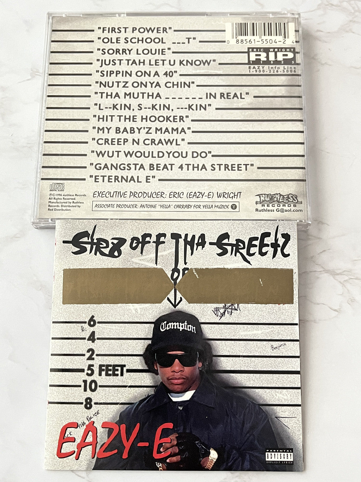 Eazy-E – Str8 Off Tha Streetz Of Muthaphu**in Compton (1988)