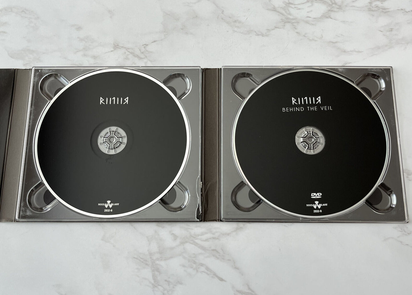 Enslaved – Riitiir (Deluxe Edition, Digipak, CD/DVD) (2012)