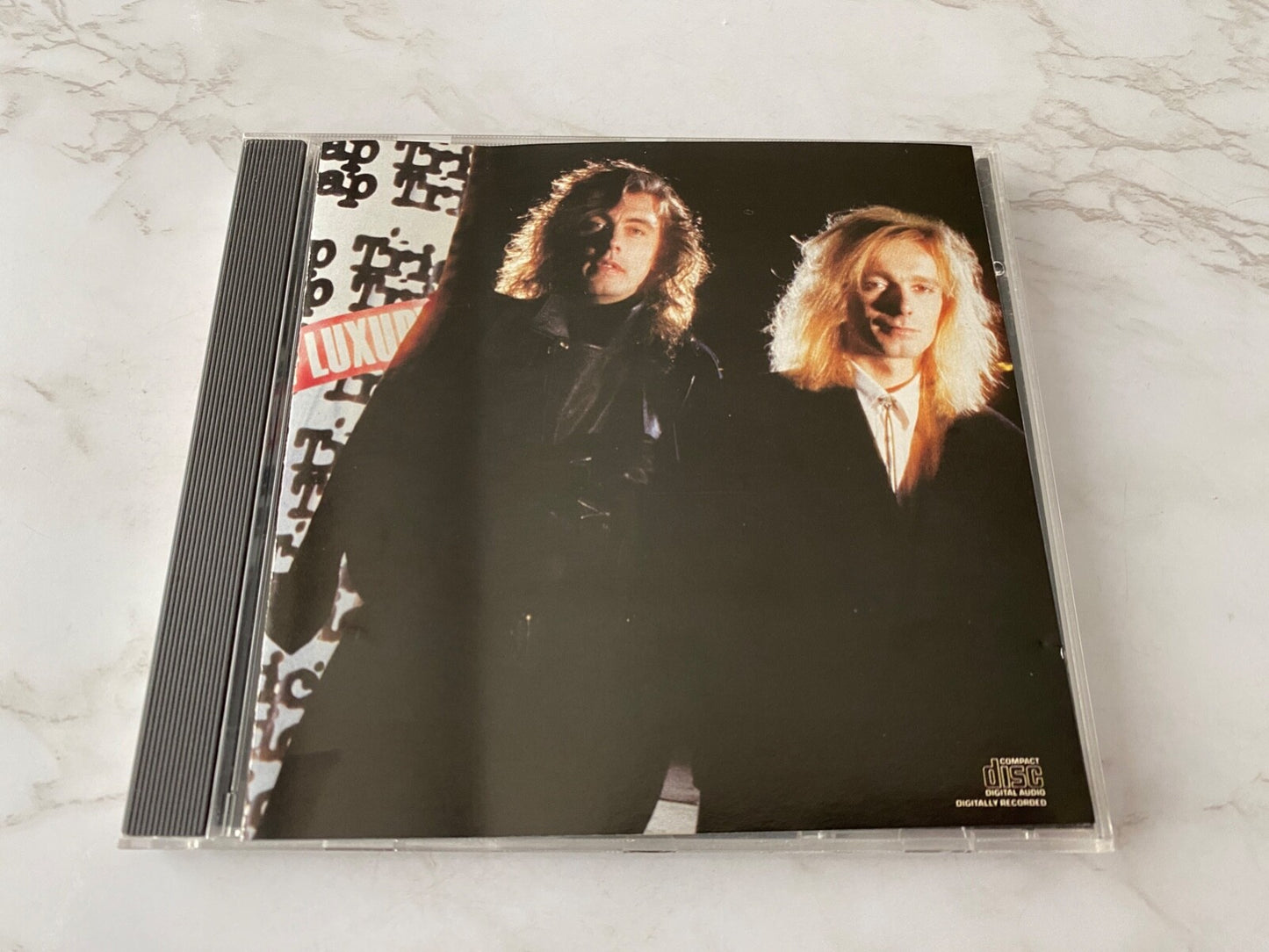 Cheap Trick – Lap Of Luxury