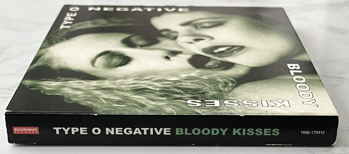 Type O Negative – Bloody Kisses (Digipak) (2009)