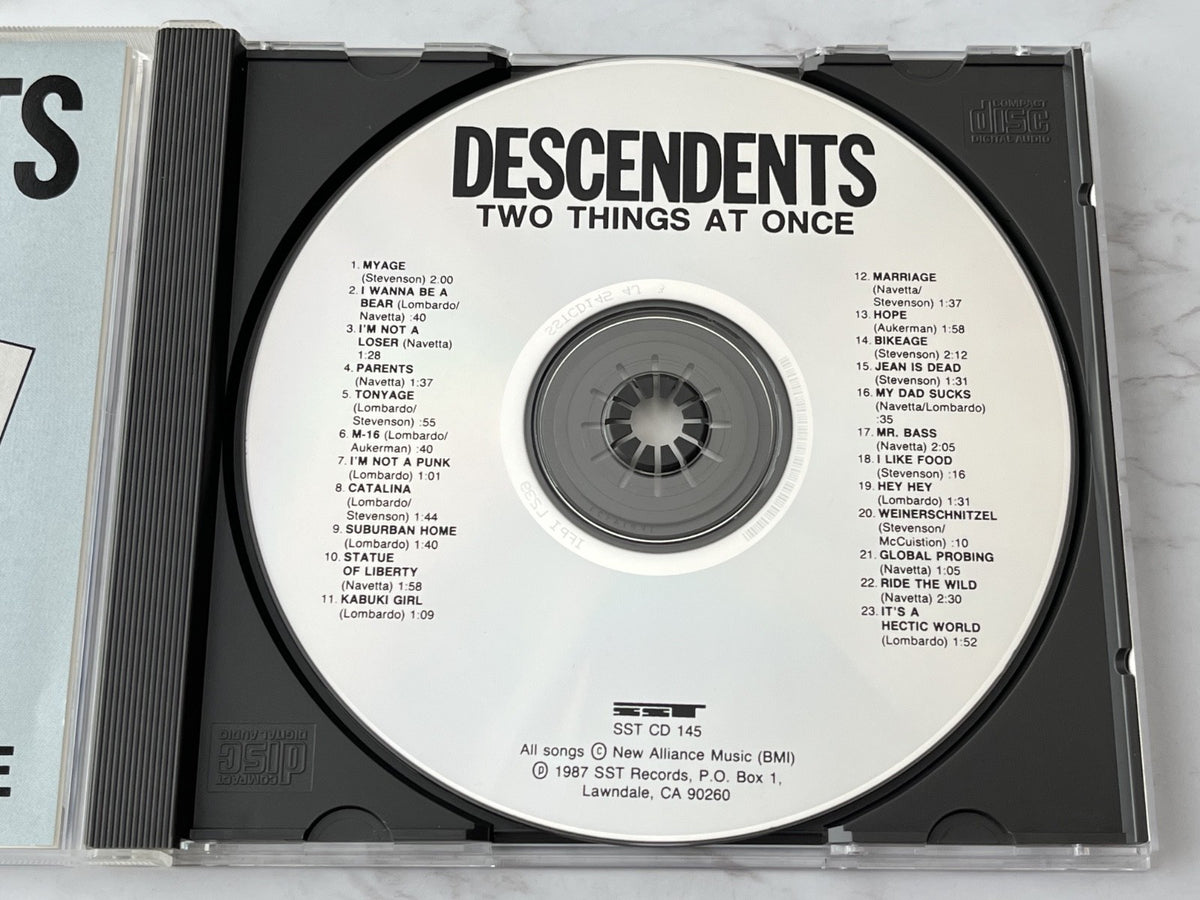 Descendents – Two Things At Once Milo Goes To College (1998)