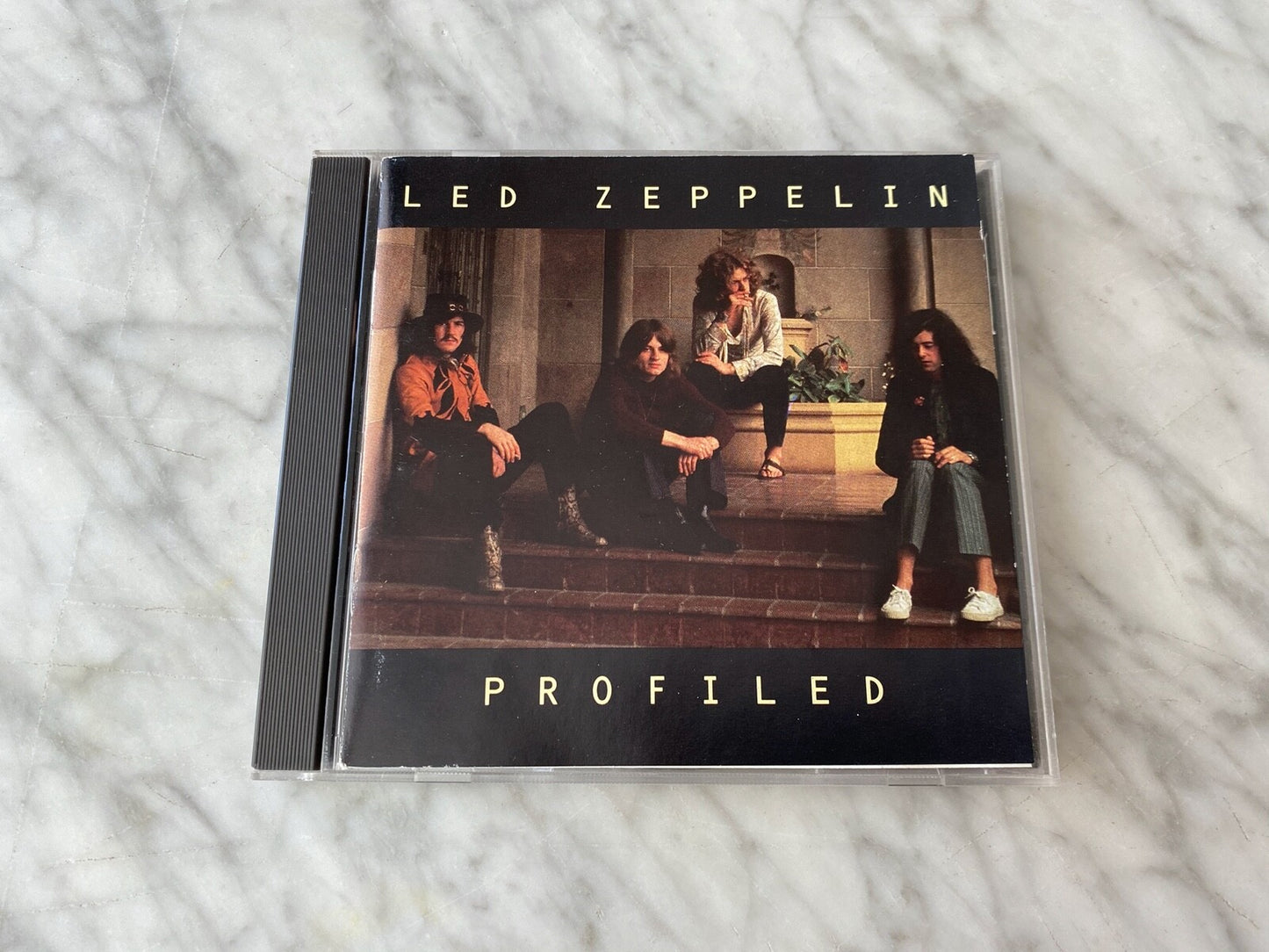 Led Zeppelin – Profiled (Promo) (1990)
