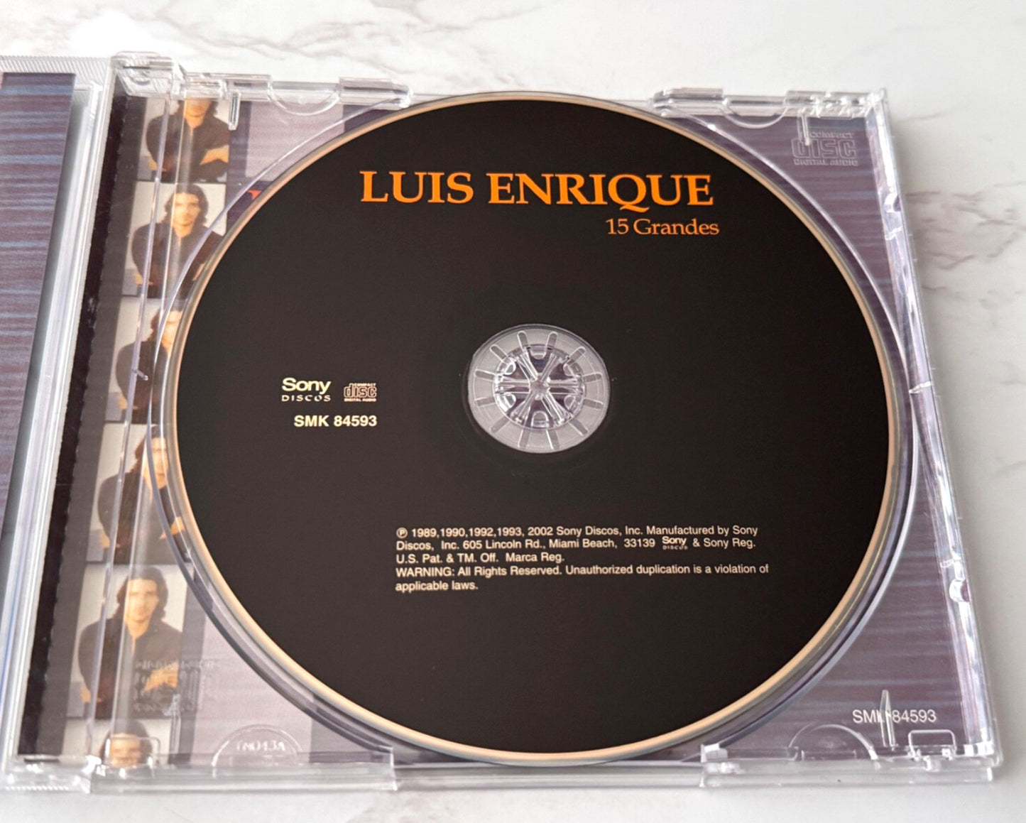 Luis Enrique – 15 Grandes (2002) [ORIGINAL USA PRESS]