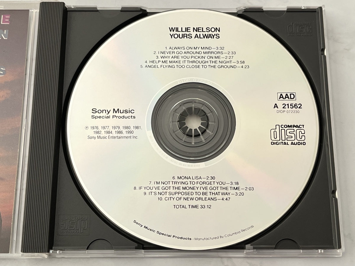 Willie Nelson – Yours Always
