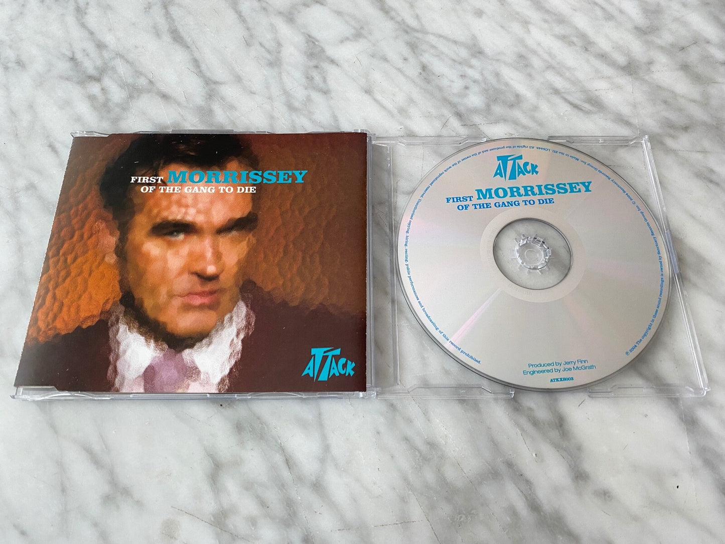 Morrissey – First Of The Gang To Die (2004) [UK PRESS]
