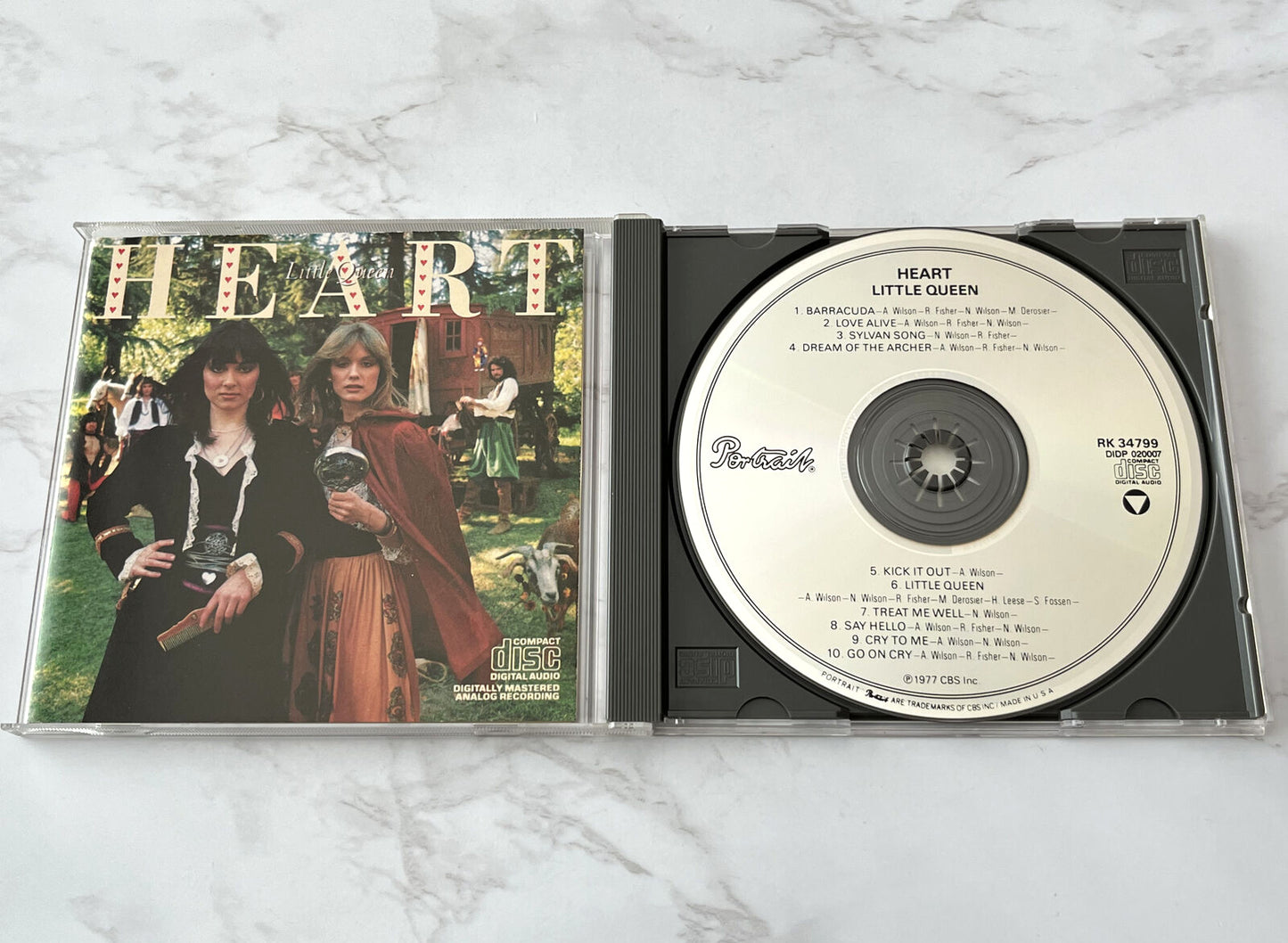 Heart – Little Queen [DADC PRESS]