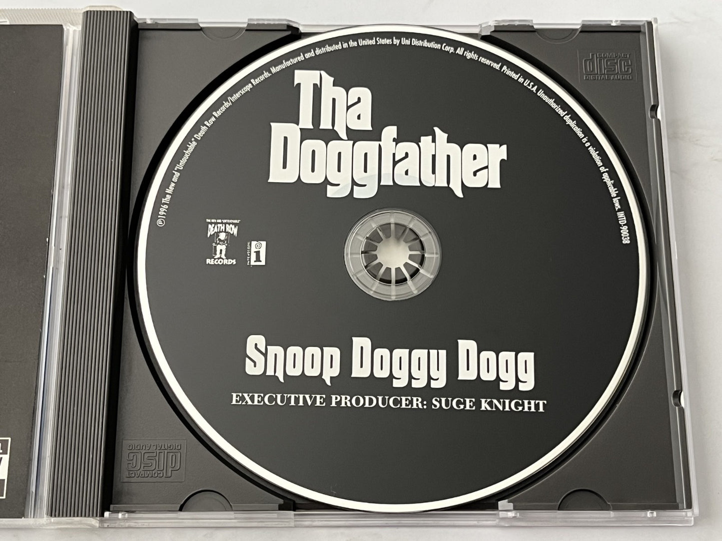 Snoop Dogg – Snoop Doggy Dogg Tha Doggfather (1996) [ORIGINAL USA PRESS]