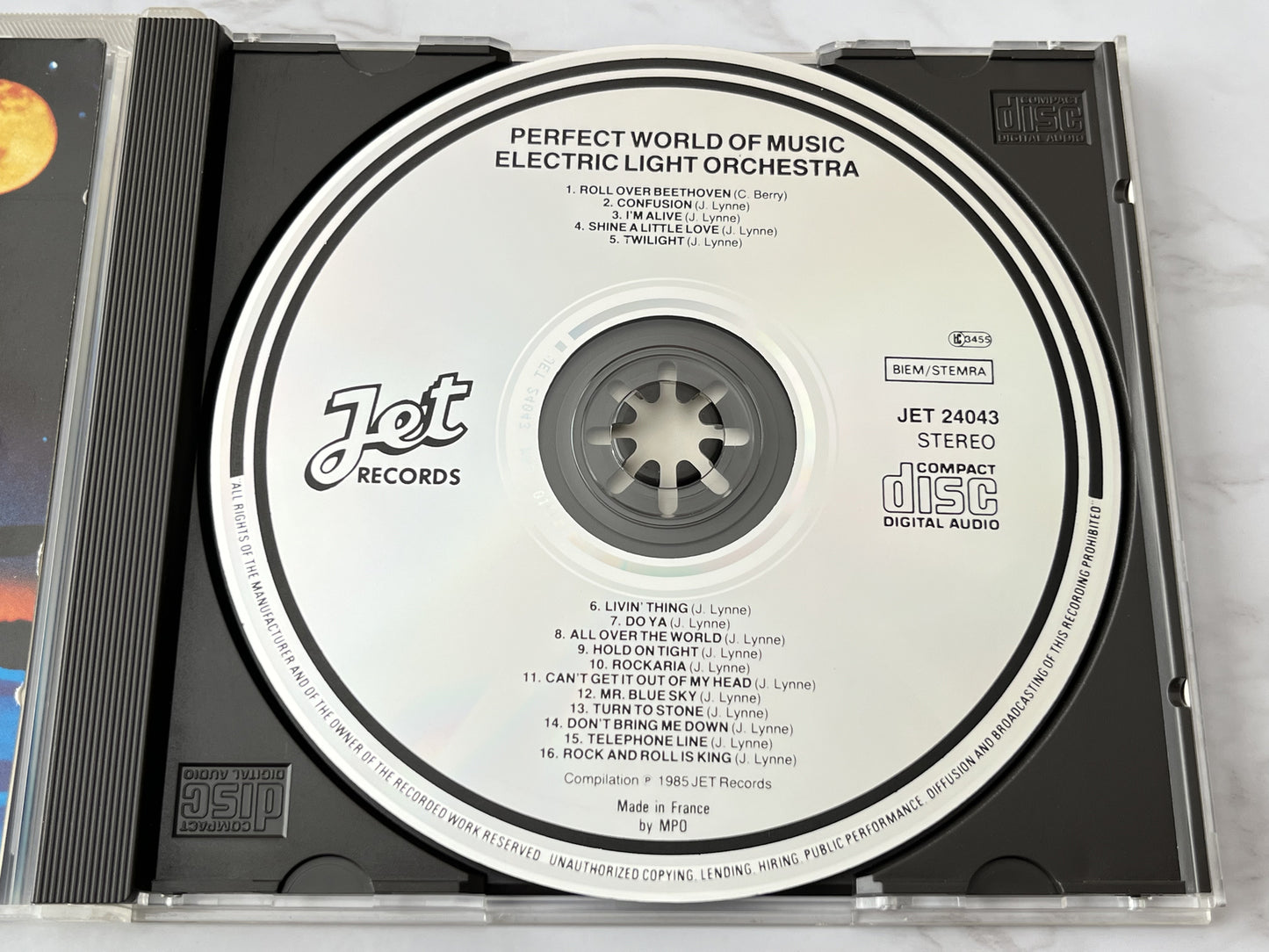 Electric Light Orchestra – A Perfect World Of Music (1985)
