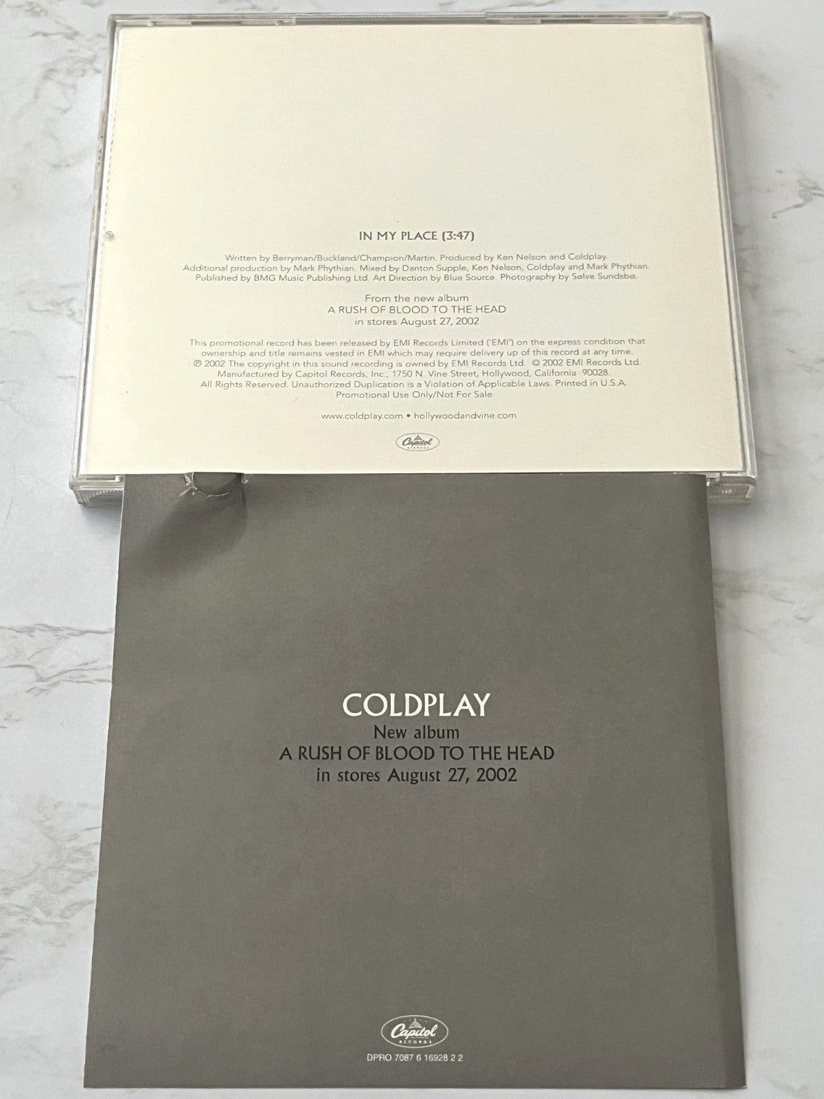 Coldplay – In My Place (Promo) (2002)